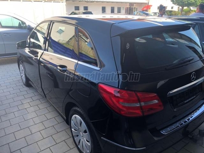 MERCEDES-BENZ B 180 CDI BlueEFFICIENCY Navigáció. tempomat. klima. ülésfűtés