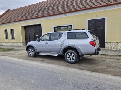 MITSUBISHI L 200 DC Intense Plus M/T Super Select 4WD 136LE 1 tulajdonostól