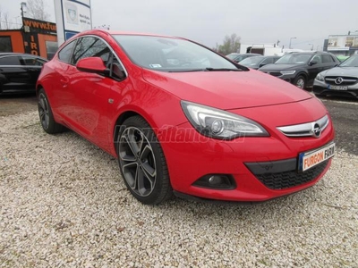 OPEL ASTRA J GTC 1.6 T Sport