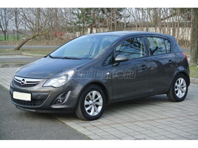 OPEL CORSA D 1.2 Cosmo GARANTÁLT 91e. KM! VEZETETT SZ.KÖNYV! 8 KERÉK! GYÖNYÖRŰ!