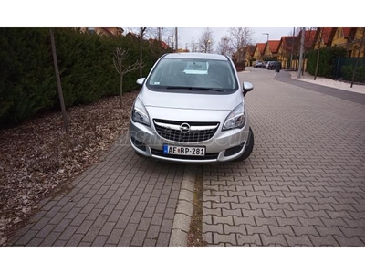 OPEL MERIVA B 1.4 T Enjoy