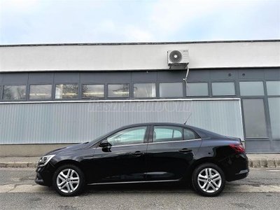 RENAULT MEGANE GrandCoupé 1.6 SCe Limited MAGYAR-VEZ.SZ.KÖNYV-62eKM-PARKOLÓRADAR-TEMPOMAT-1 ÉV GARANCIÁVAL !!