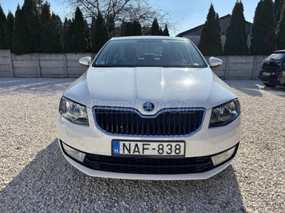 SKODA OCTAVIA 1.2 TSI Ambition BLUETOOTH..VÉGIG MAGYARORSZÁGI..SZERVIZKÖNYV..SZÉP ÁLLAPOT!!