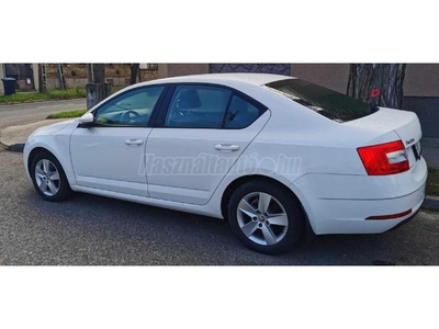 SKODA OCTAVIA 1.6 CR TDI Ambition