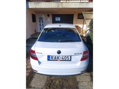 SKODA OCTAVIA 1.6 CR TDI Style