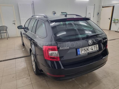 SKODA OCTAVIA Combi 1.0 TSI Style