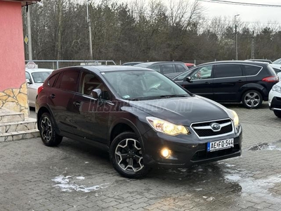 SUBARU XV 2.0 D Exclusive 2XPDC ÚJSZGUMI 17K HOROG 4X4 TEMP FÜL 2XDKLÍMA NAVI KAM HIFI ISOFIX EU5 SZÉP ÁLL