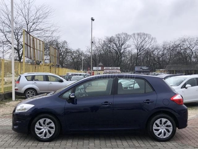 TOYOTA AURIS 1.6 Sol Navi BENZINES 74.000 KM 1 TULAJDONOS ÚJ KORA ÓTA! FACELIFT ÚJABB MODELL!