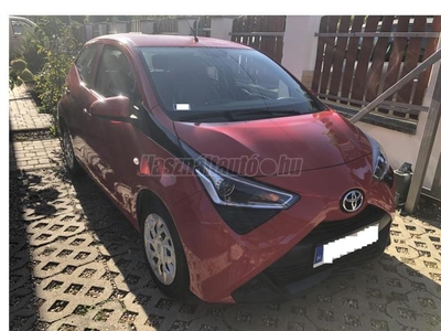 TOYOTA AYGO 1.0 Selection x-cite + cool + smart MAGYAR.--EXTRÁS.REÁLSZISZTÁMÁNÁL SZERVIZELVE---ÁFÁS