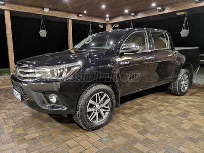 TOYOTA HI LUX Hilux 2.4 D-4D 4x4 Double Executive Invincible Magyarországi. Videós hirdetés. 1 Tulajdonos