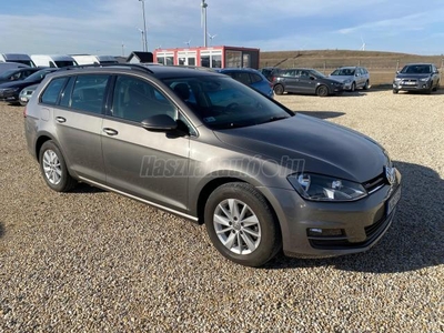 VOLKSWAGEN GOLF VII Variant 1.6 TDI Comfortline Tip-Top állapotban.Végig vezetett szervizkönyv