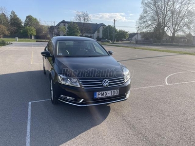 VOLKSWAGEN PASSAT 2.0 CR TDI Highline BMT DSG Magyar-Bőr-F1 váltó