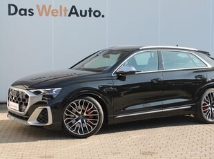 Audi SQ8
TFSI quattro tiptronic