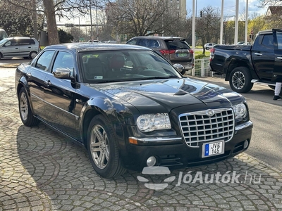 CHRYSLER 300 C