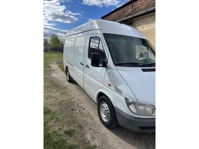 MERCEDES-BENZ SPRINTER 316 CDI 903.661