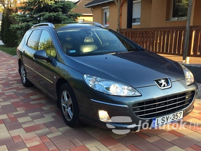 PEUGEOT 407