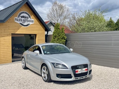 AUDI TT Coupe 2.0TFSI Quattro S-tronic S-Line