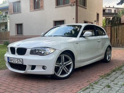 BMW 116i HÓFEHÉR! GYÁRI M PACKET! GARANTÁLT KEVÉS KM! VEZÉRLÉS CSERÉLVE!