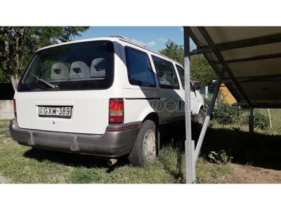 CHRYSLER VOYAGER 2.5 TD SE (7 személyes )