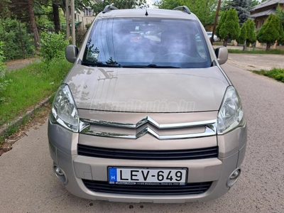 CITROEN BERLINGO 1.6 HDi Multispace Mo-i.végig vezetett szkönyv.törésmentes