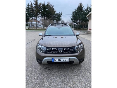 DACIA DUSTER 1.5 Blue dCi Prestige 4x4 terepjáró