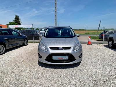 FORD C-MAX 1.6 TDCi Titanium Navi.Digit Klíma.Tempomat.Szervizmúlt