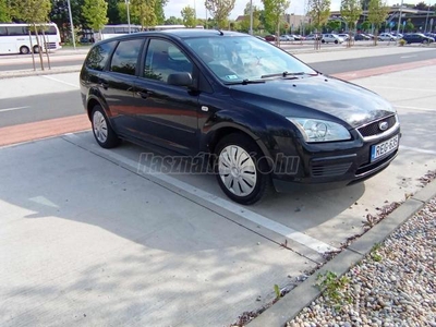 FORD FOCUS 1.4 Ambiente