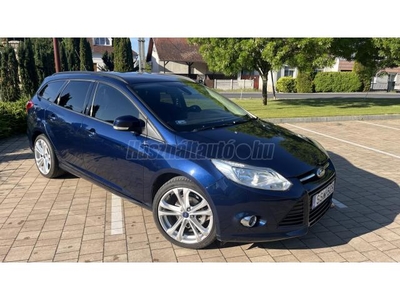 FORD FOCUS 1.6 TDCi Trend Plus 2.tulaj.Navi.BT.szélvédő fűtés.ülésf.start-stop