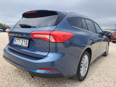 FORD FOCUS 2.0 EcoBlue SCR Titanium 150 LE / ÁFÁS / MAGYARORSZÁGI / 1 TULAJ / SZERVÍZKÖNYV / GARANCIA / PANORÁMA /