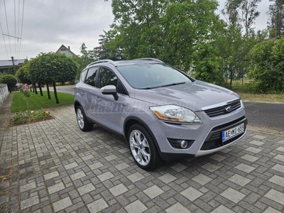 FORD KUGA 2.0 TDCi Titanium Magánszemélytől!Szervizelve!