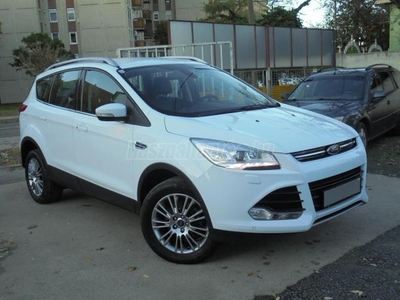 FORD KUGA 2.0 TDCi Titanium Plus Powershift 4WD.F.BŐR.SZÉLVÉDŐ-ÜLÉSFŰTÉS.BI-XENON.KULCS NÉLKÜLI NYITÁS