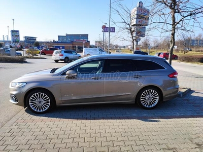 FORD MONDEO 2.0 FHEV Titanium eCVT