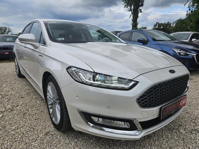 FORD MONDEO 2.0 FHEV Vignale eCVT Sz.könyv! Park assist! Fűthető/szellőző ülések!Keyless! Bőr! Navi! Ful Led!