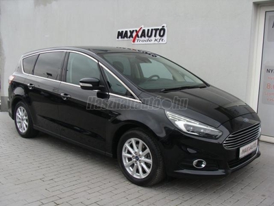 FORD S-MAX 2.0 TDCi Titanium [7 személy] BŐR+ÜLÉSFŰTÉS+TOLATÓKAMERA+PDC!