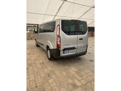 FORD TRANSIT Tourneo Custom 2.2 TDCi 300 SWB Trend