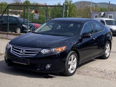 HONDA ACCORD 2.0 Elegance +142 EKM+1 TULAJ+TELJES HONDA SZERVIZMÚLT+ÚJSZERŰ+FRISS MV+ROZSDAMENTES ALVÁZ+