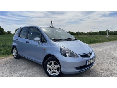 HONDA JAZZ 1.4 LS