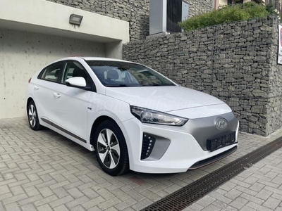 HYUNDAI IONIQ electric Comfort+Start csomag (Automata) HŐSZIVATTYÚ. ÜLÉSFŰTÉS