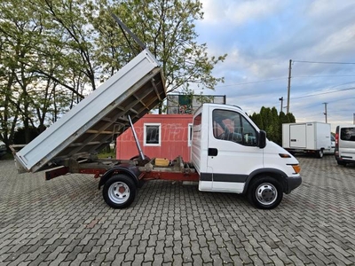 IVECO DAILY HIVATALOSAN IS 3 OLDALRA BILLENŐPLATÓS 35C11.PÁPÁN A FURGONNÁL!