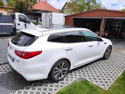 KIA OPTIMA SW 1.7 CRDI EX Business Edition DCT