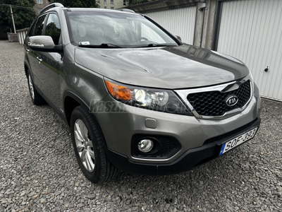 KIA SORENTO 2.2 CRDi EX (Automata) 7 személyes, Full extra!