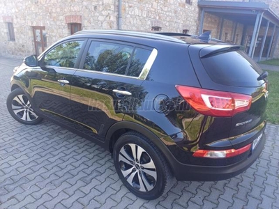 KIA SPORTAGE 2.0 CRDi EX Prémium 4x4 (Automata)