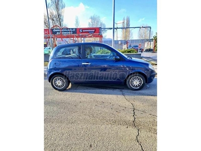 LANCIA YPSILON 1.2 8V Argento 138.000 Km