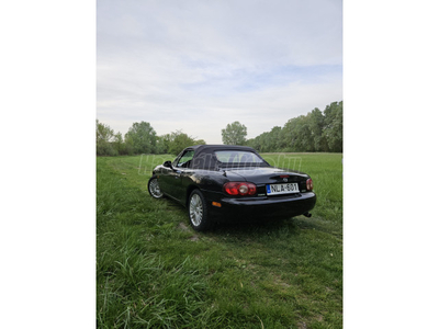 MAZDA MX-5 1.6i 16V Soft Top