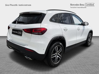 MERCEDES-BENZ GLA 180 Progressive Line 7G-DCT Nettó 11.390.000