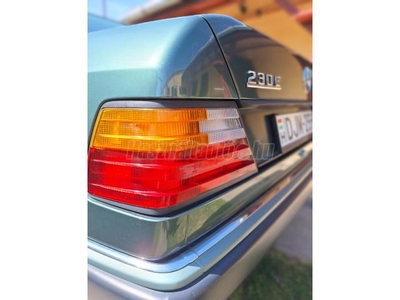 MERCEDES-BENZ W 124