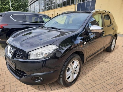 NISSAN QASHQAI+2 2.0 dCi Tekna 4WD VÉGIG VEZ.SZERVÍZKÖNYV!PANORÁMA ÜVEGTETŐ!NAVI!TOLATÓKAMERA!