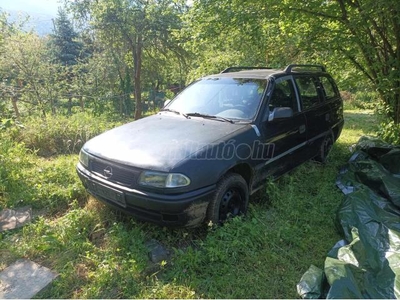 OPEL ASTRA F 1.6 16V GL