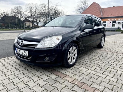 OPEL ASTRA H 1.4 Cosmo