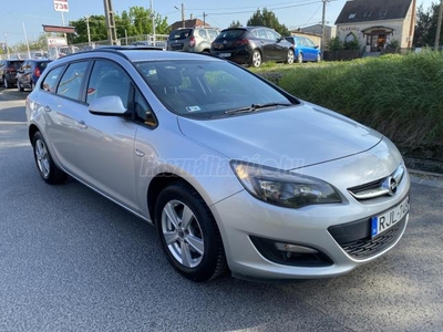 OPEL ASTRA J Sports Tourer 1.7 CDTI Enjoy Navi. Friss szerviz. AKÁR 2 ÉV GARANCIÁVAL